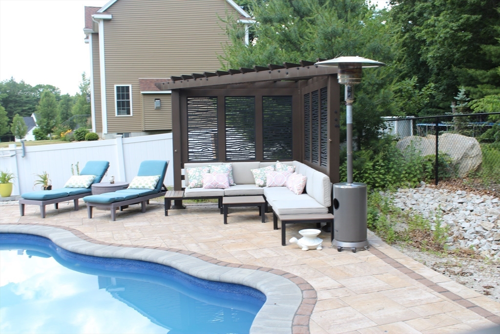 7 Tabor Rd