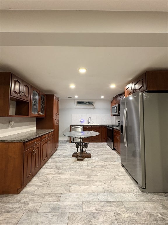 86 Maple Street #1, Waltham, MA, 86 Maple Street #1, Waltham, MA Photo #1