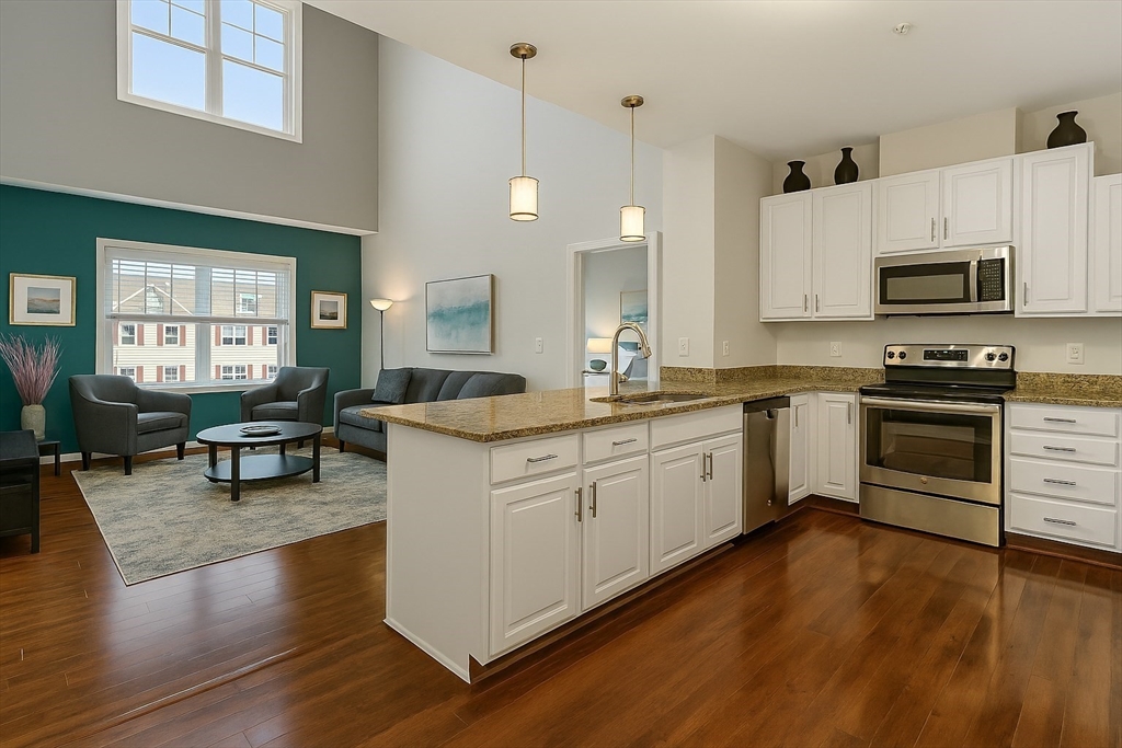 360 Andover St #1310, Danvers, MA Photo #4