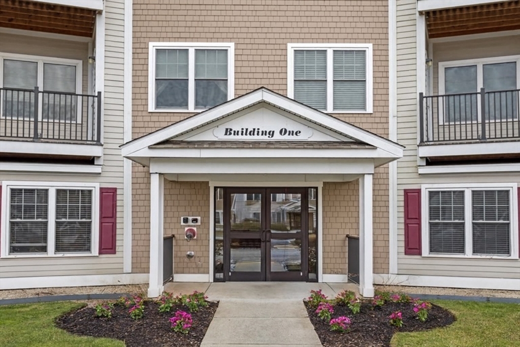 360 Andover St #1310, Danvers, MA Photo #1