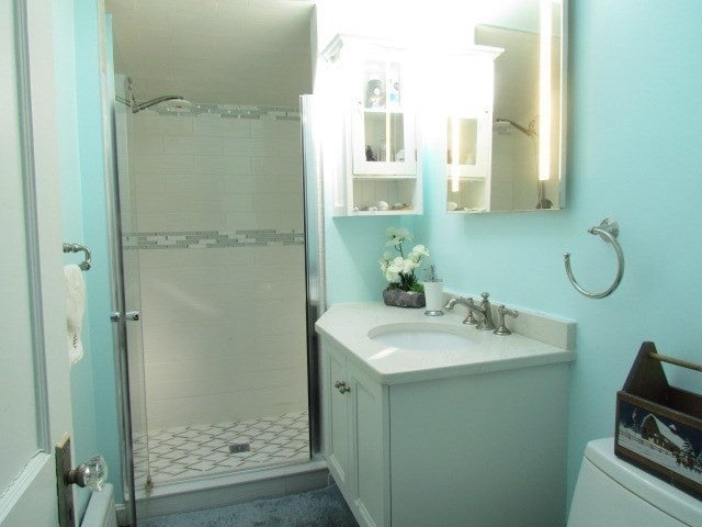 340 Common St #2, Belmont, MA Photo #17