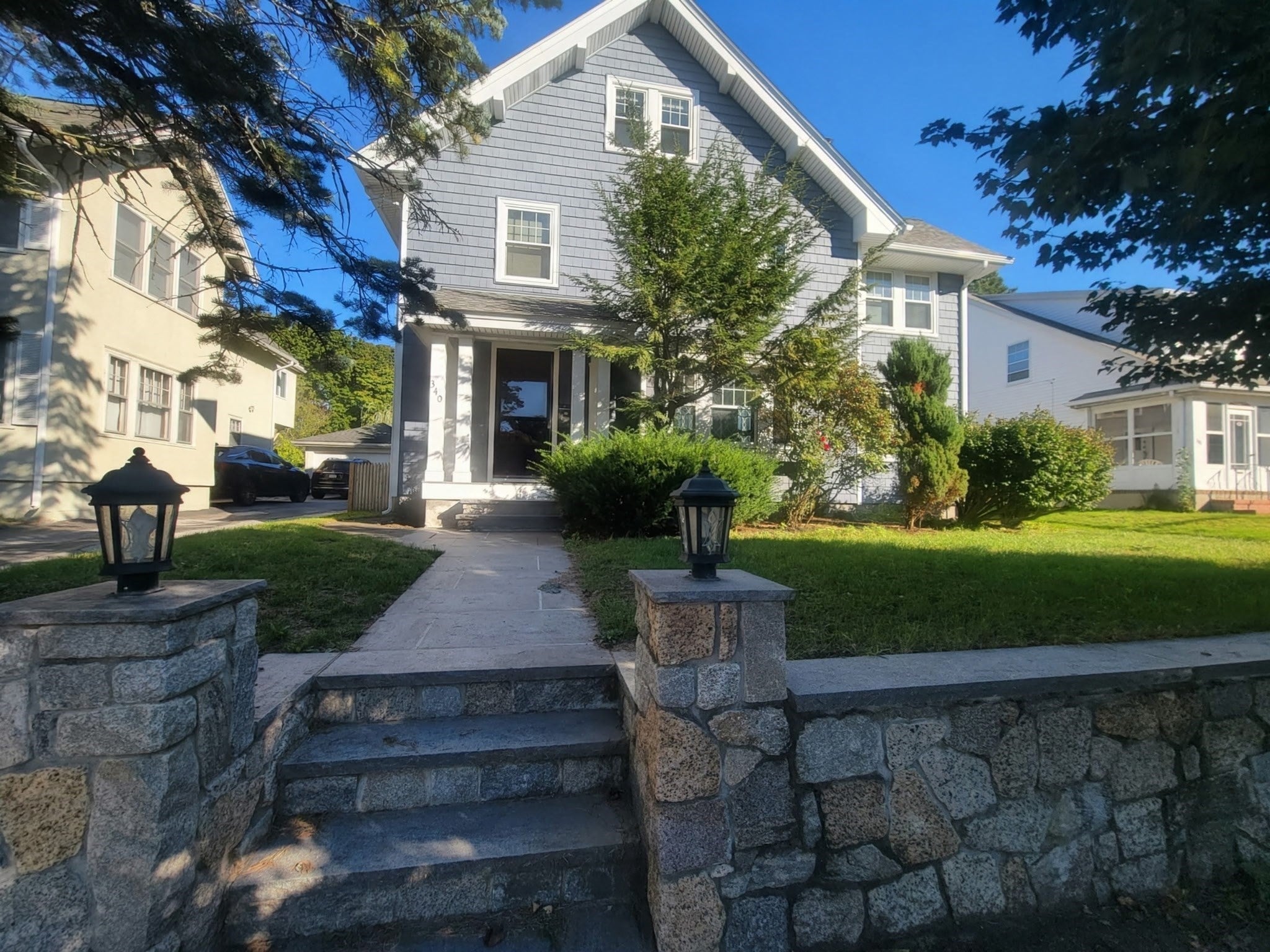 340 Common St #2, Belmont, MA Photo #2