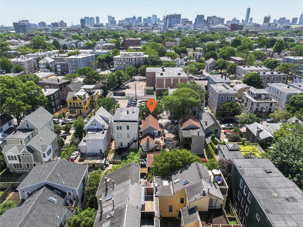 127 Amory St