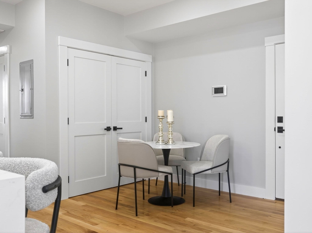 60 Stanley Street 203