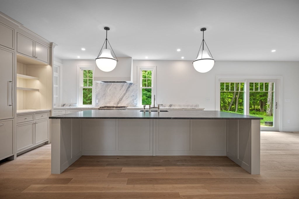 423 Middle Street, West Newbury, MA, 423 Middle Street, West Newbury, MA Photo #11