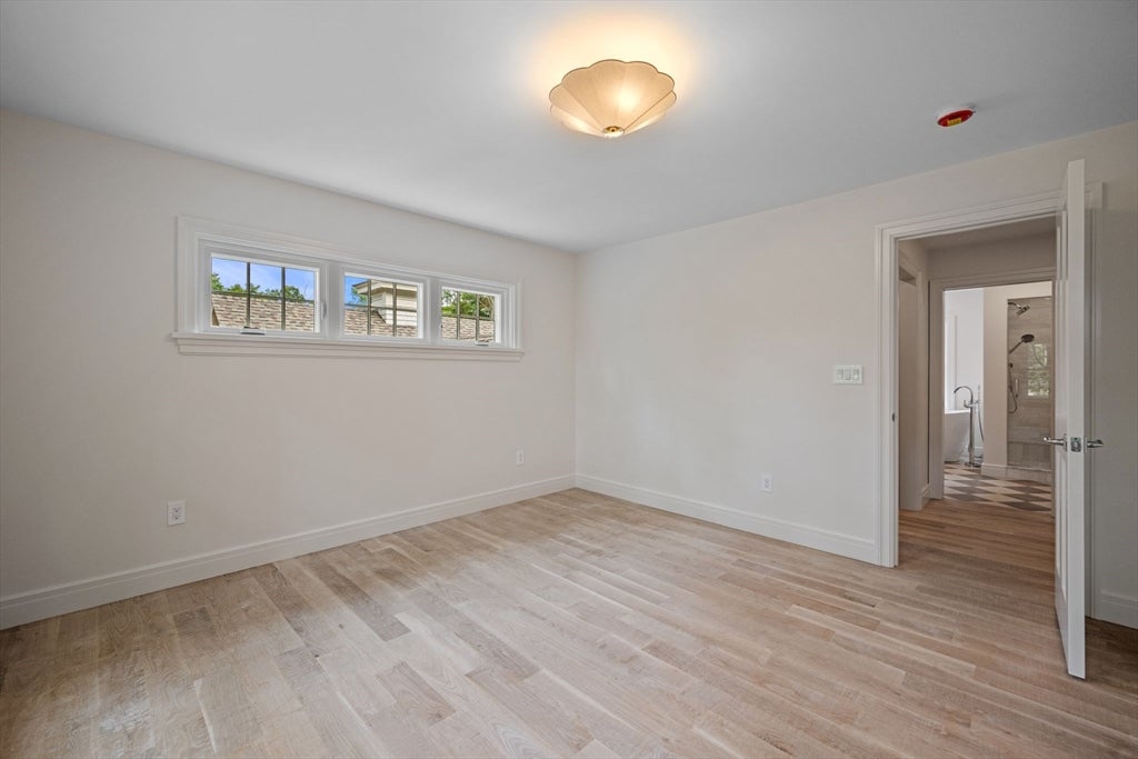 423 Middle Street, West Newbury, MA, 423 Middle Street, West Newbury, MA Photo #32