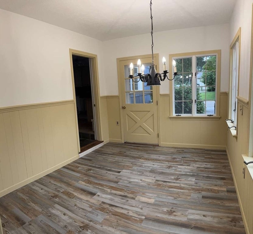 15 Wenonah Dr, Ludlow, MA Photo #12