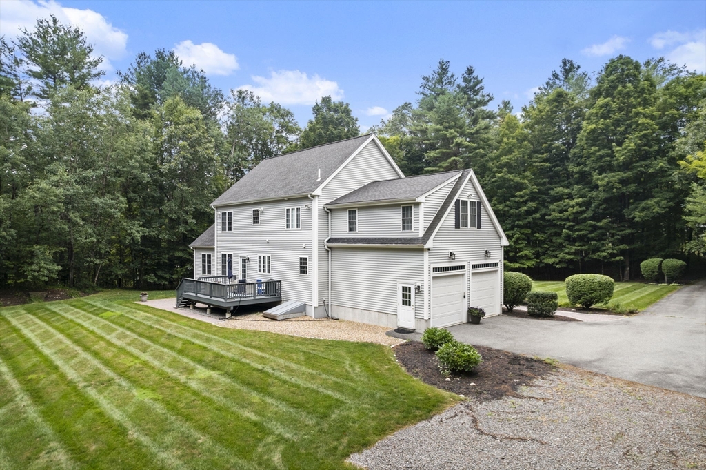 81 Lawrence St