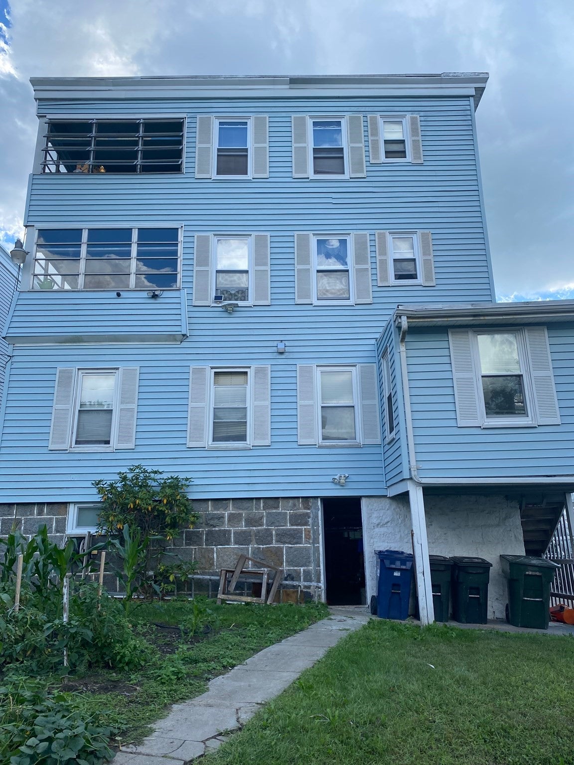 40 Woolson St