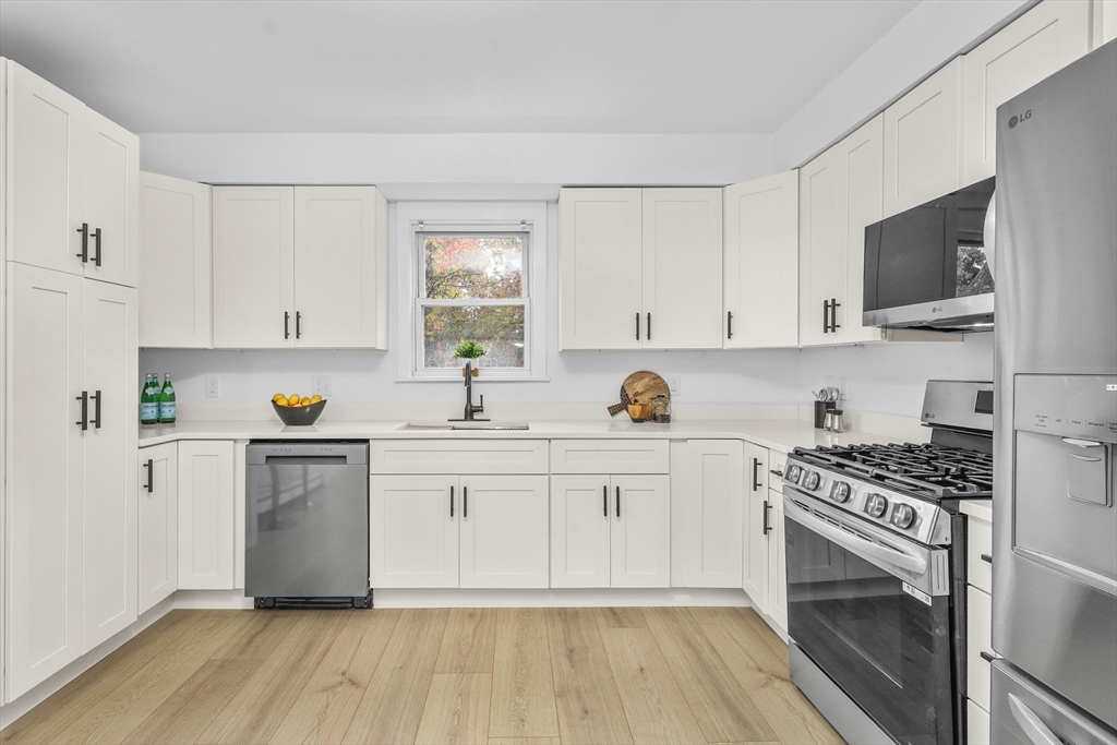 25 Ladd Street 25