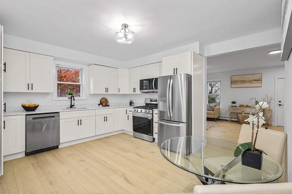 25 Ladd Street 25