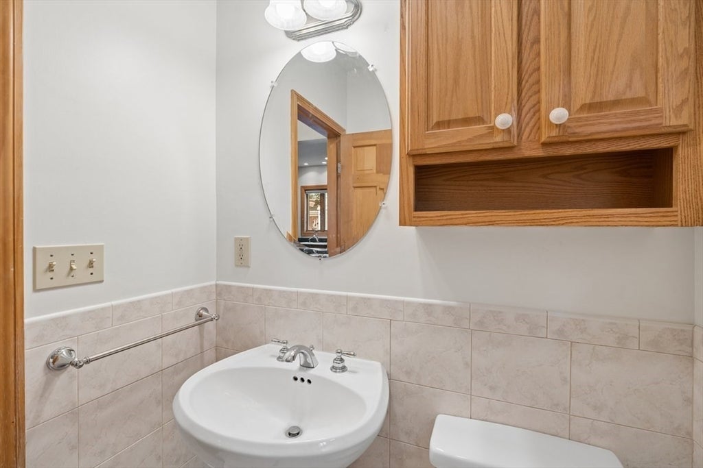 24 Richardson Ave #1, Wakefield, MA, 24 Richardson Ave #1, Wakefield, MA Photo #26