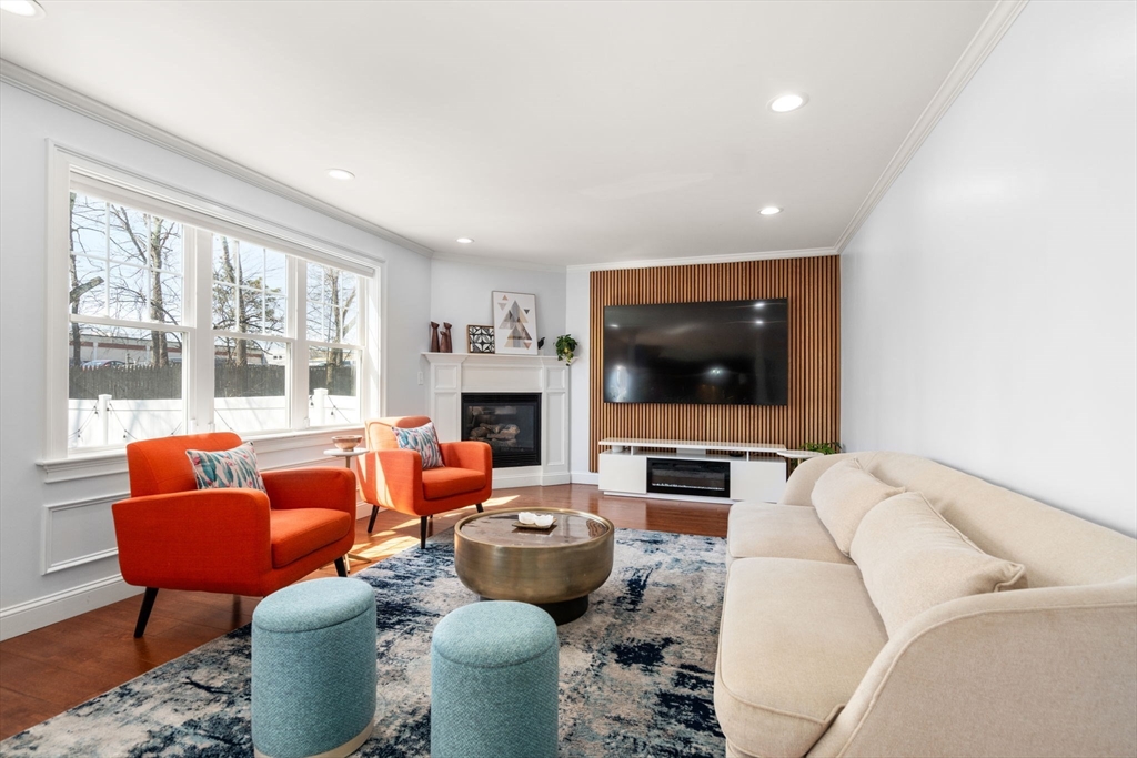 41 Sunset Ave 41