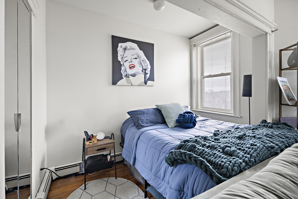 1677 Commonwealth Ave. 18