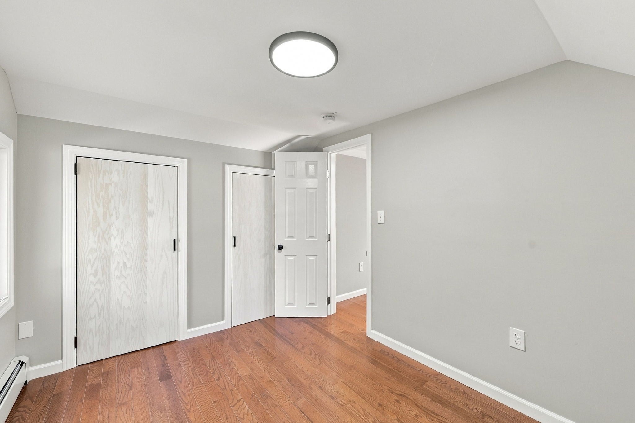 963 Russells Mills Rd, Dartmouth, MA Photo #26