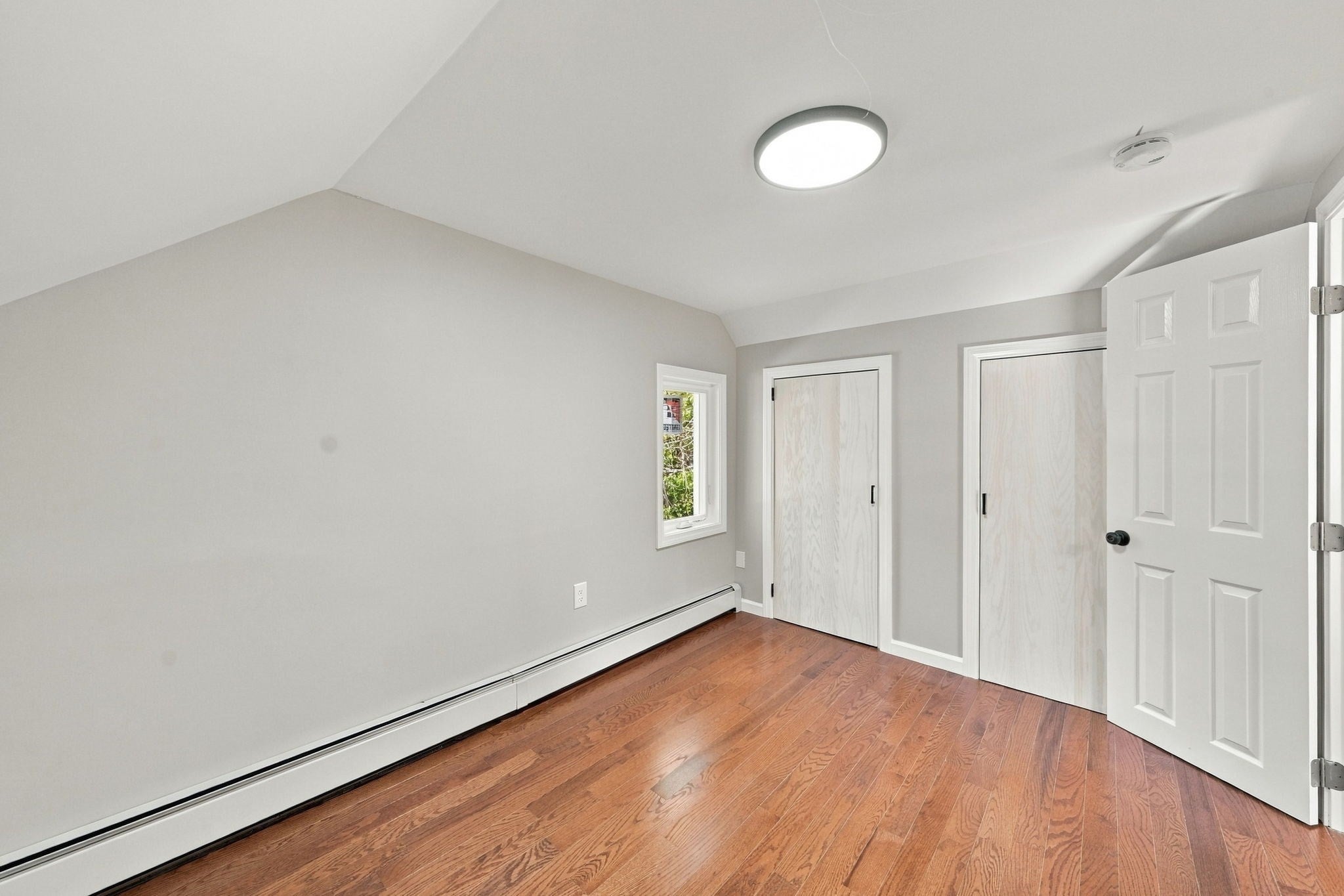 963 Russells Mills Rd, Dartmouth, MA Photo #25