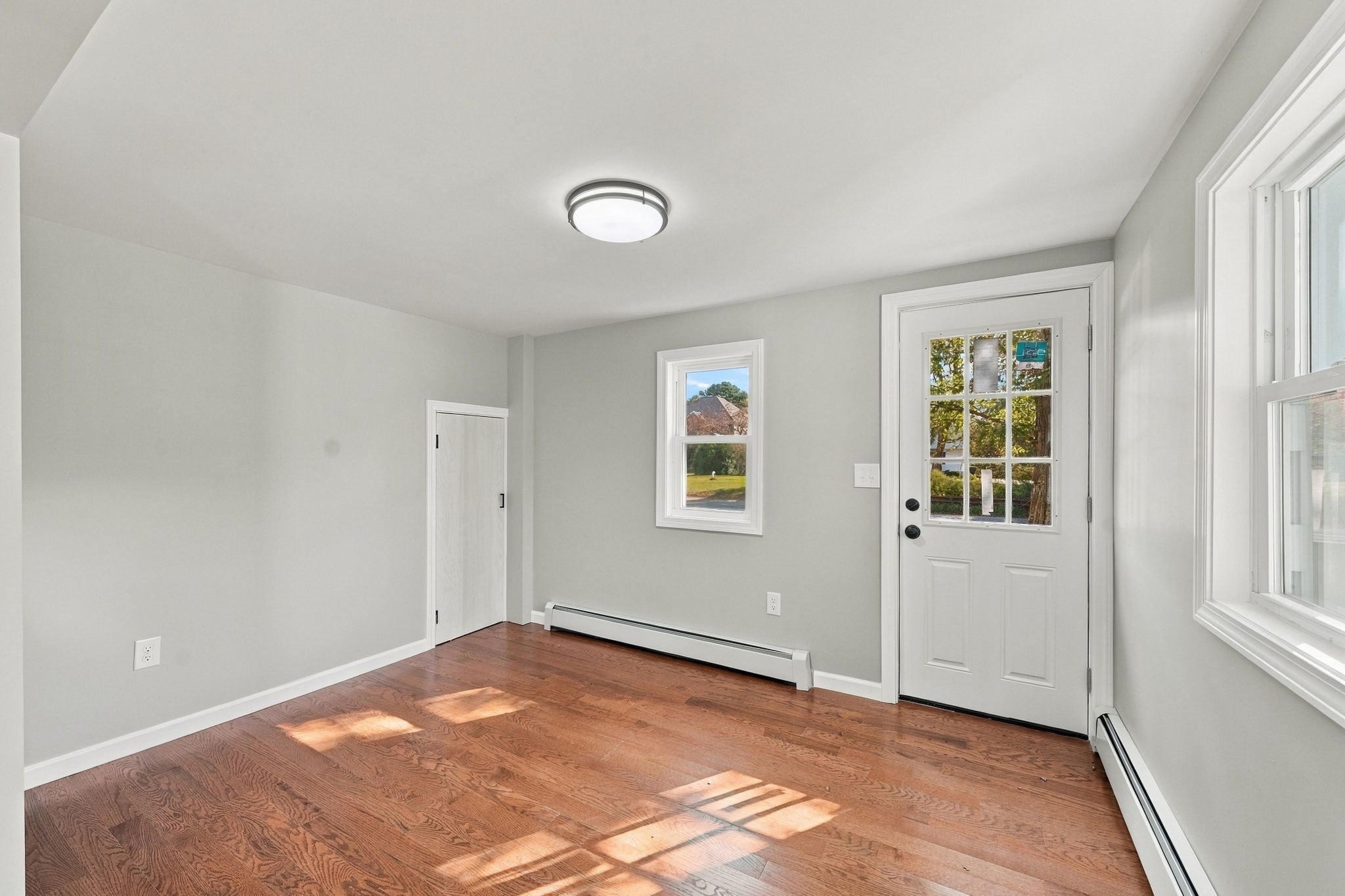 963 Russells Mills Rd, Dartmouth, MA Photo #18