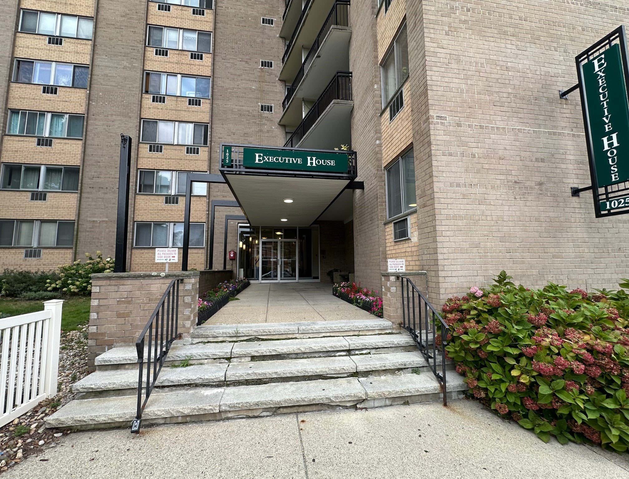 1025 Hancock Street #8, Quincy, MA, 1025 Hancock Street #8, Quincy, MA Photo #2