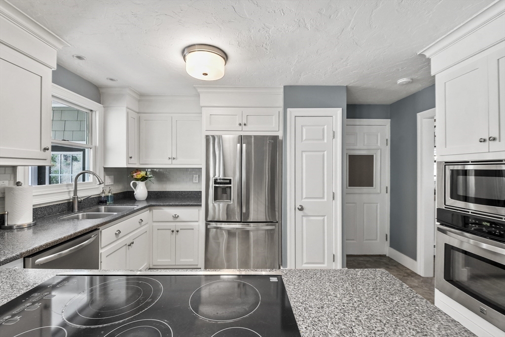 219 Wildcat Ln