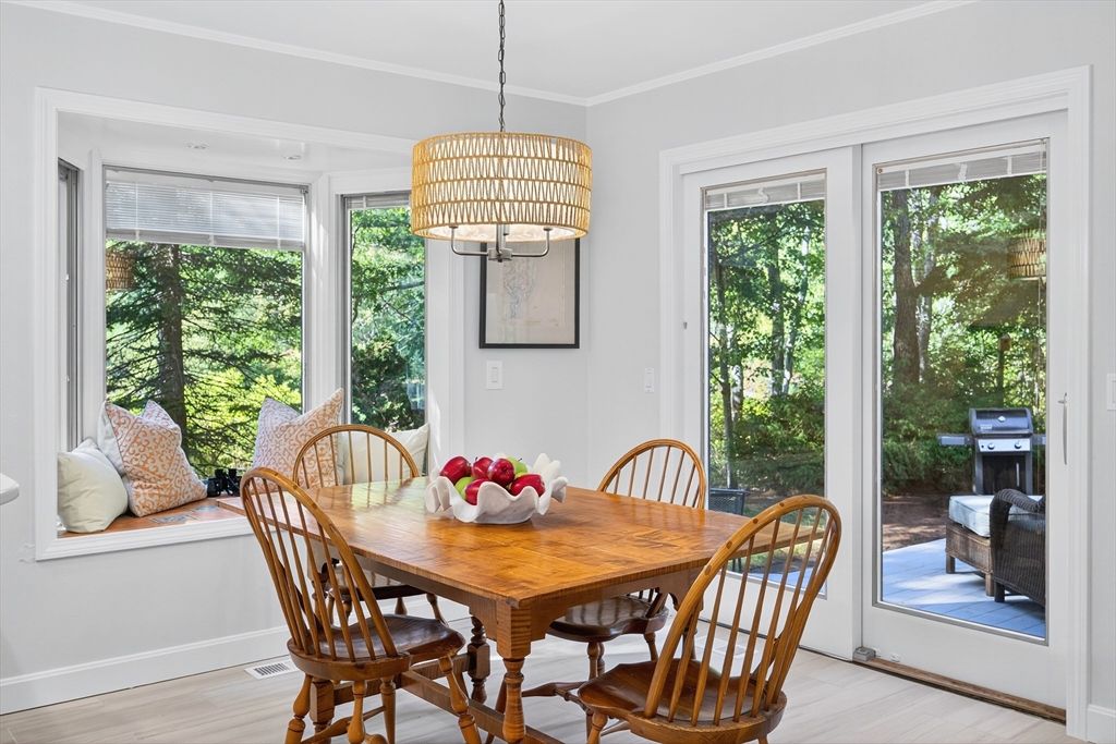 Orleans, Massachusetts 02653, United States, 4 Bedrooms Bedrooms, ,3 BathroomsBathrooms,Residential,Active,226252