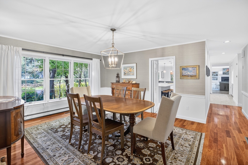 Orleans, Massachusetts 02653, United States, 4 Bedrooms Bedrooms, ,3 BathroomsBathrooms,Residential,Active,226252