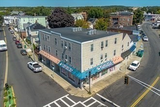 229 Lewis St