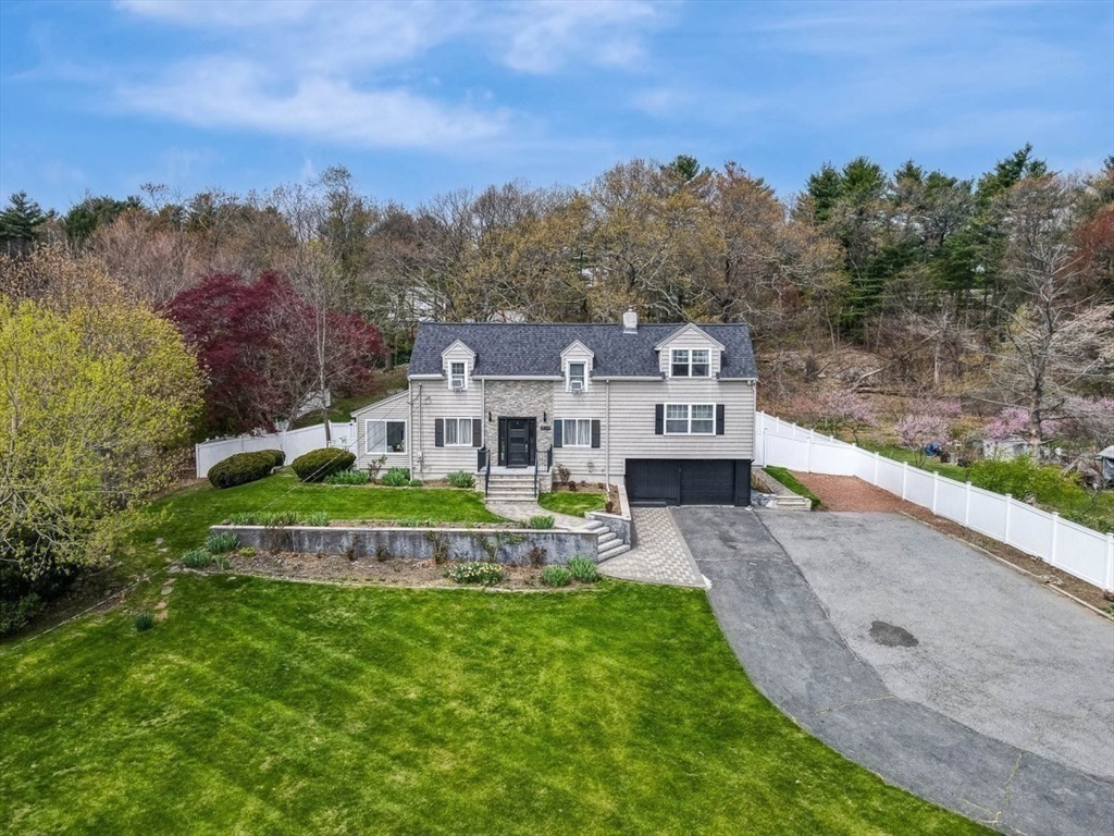 216 Lynn Fells Pkwy