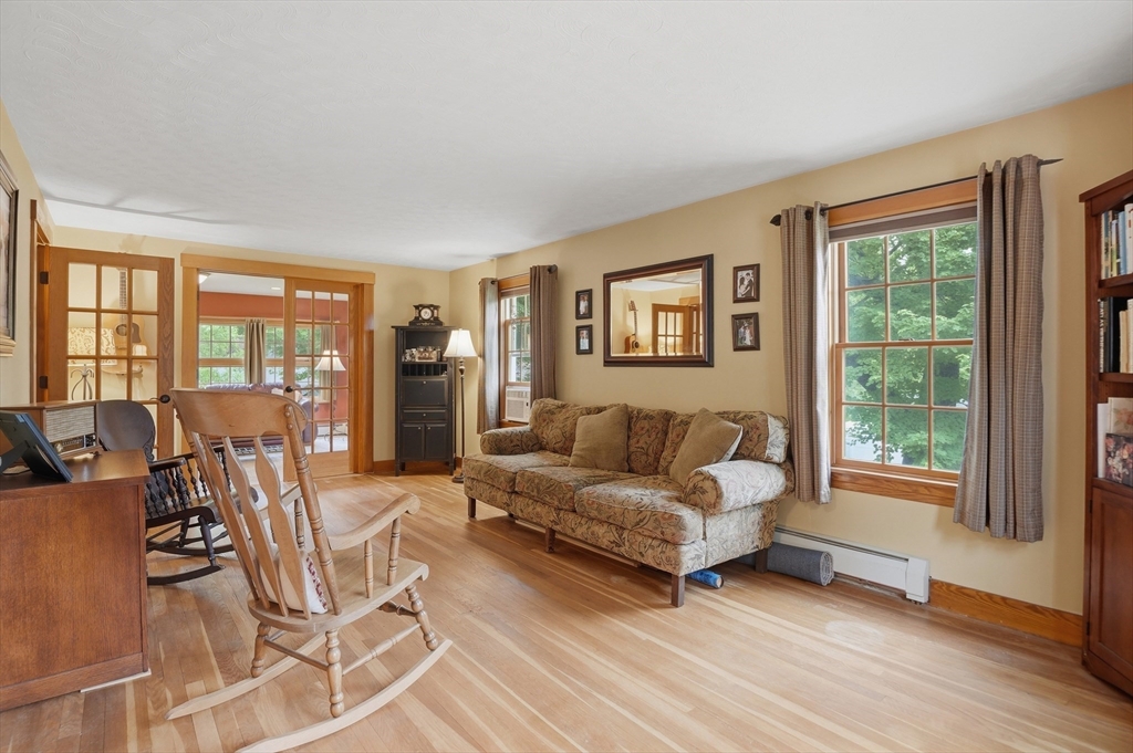 24 Maplewood Avenue