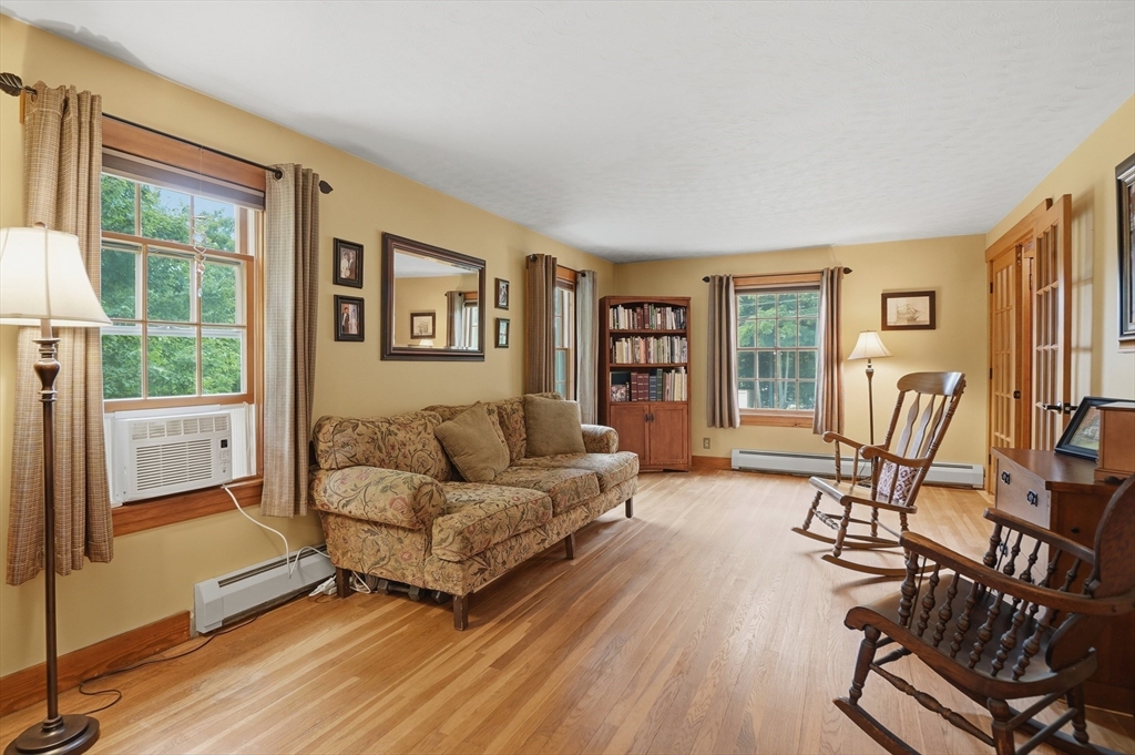 24 Maplewood Avenue