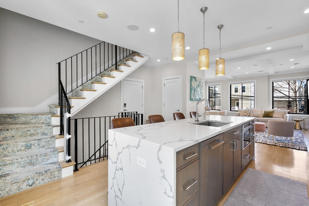 17 Swallow St