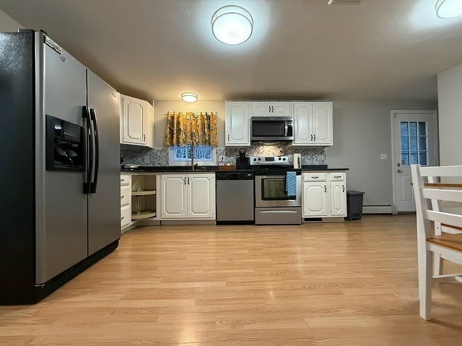 89 Westwood Dr #2, Sturbridge, MA, 89 Westwood Dr #2, Sturbridge, MA Photo #9