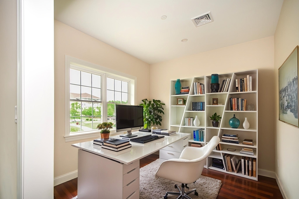 2 Proprietor's Drive 23
