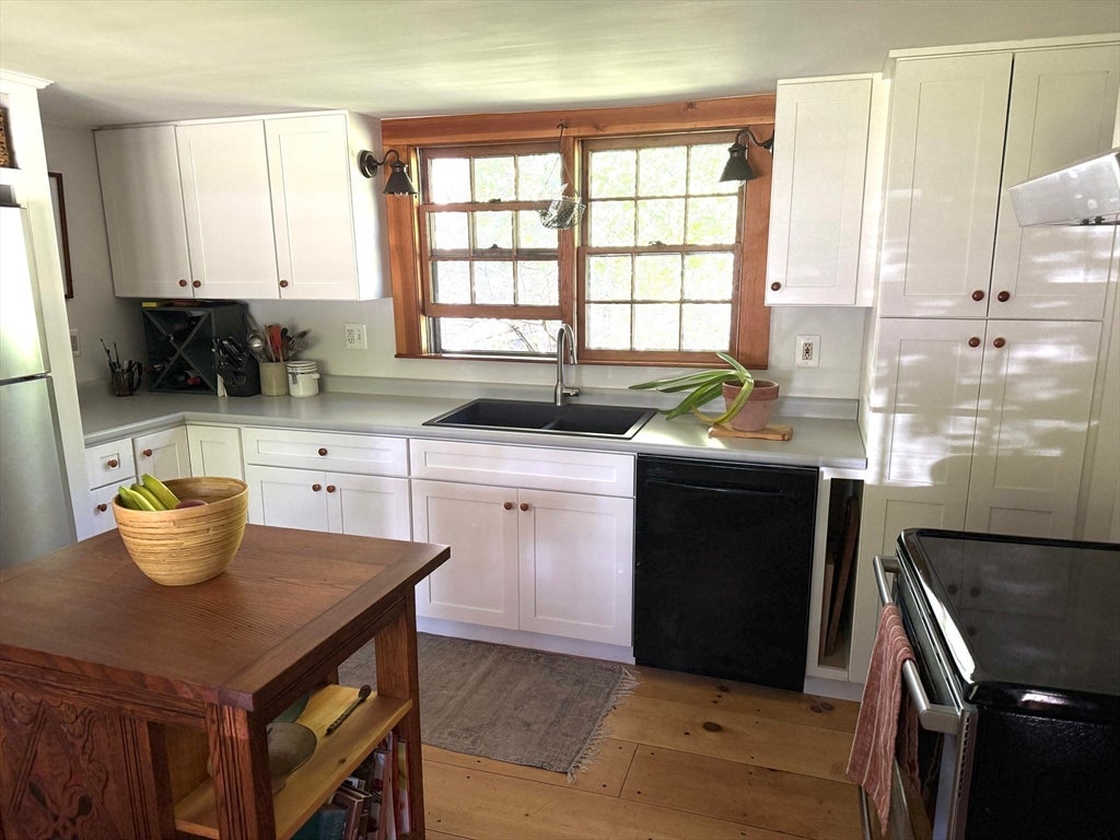 22 Wellington Rd, Templeton, MA Photo #5