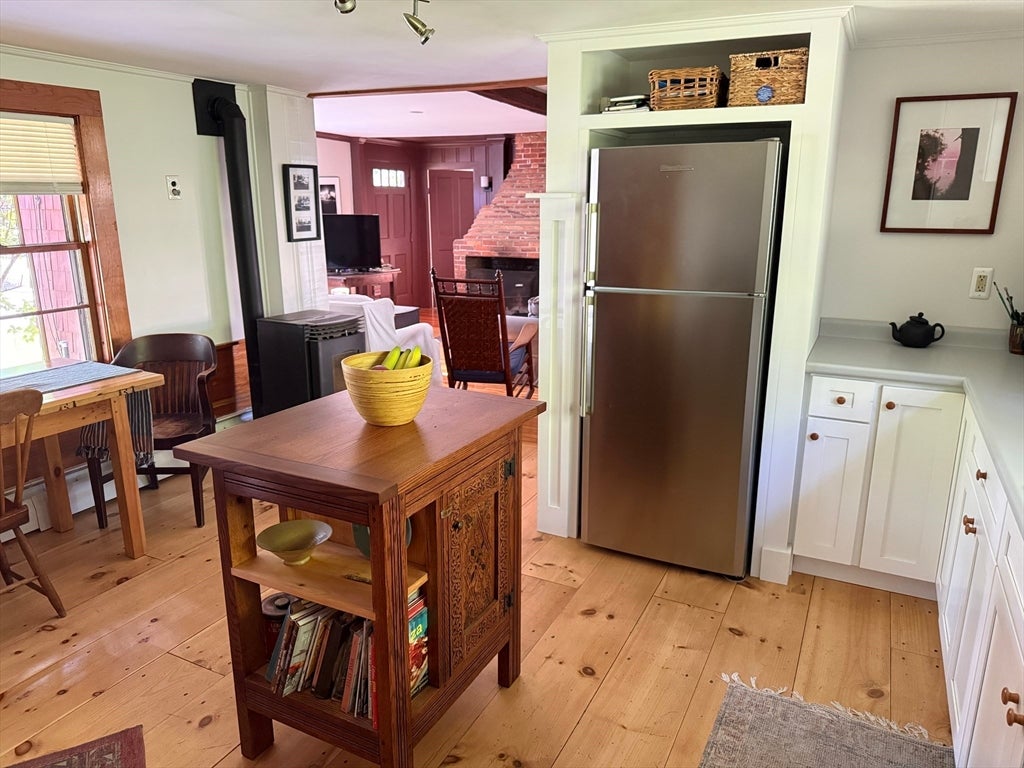 22 Wellington Rd, Templeton, MA Photo #6