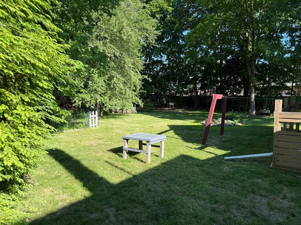 22 Wellington Rd, Templeton, MA Photo #4