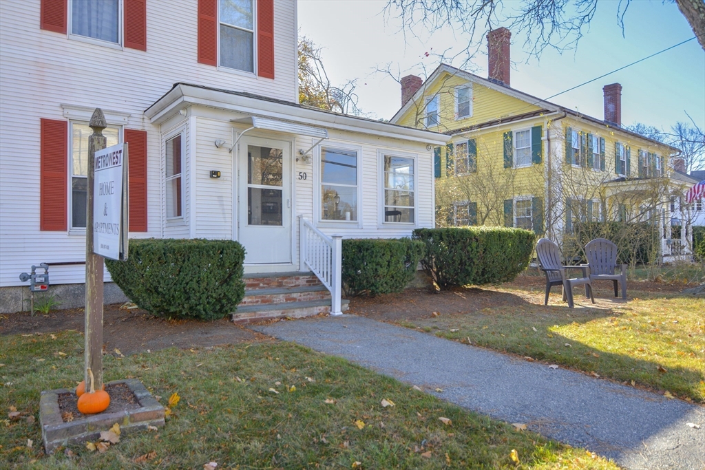 50 W Main St