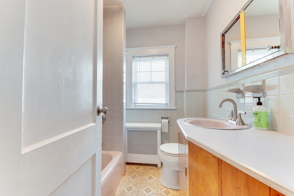 62 Standish Ave, Quincy, MA Photo #12