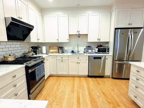 Photo of 16 Taylor Dr #1010, Reading, MA 01867 (MLS # 73490971)