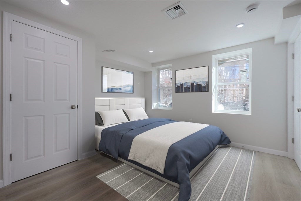 3 Appian Place single fam, Boston, MA Photo #4
