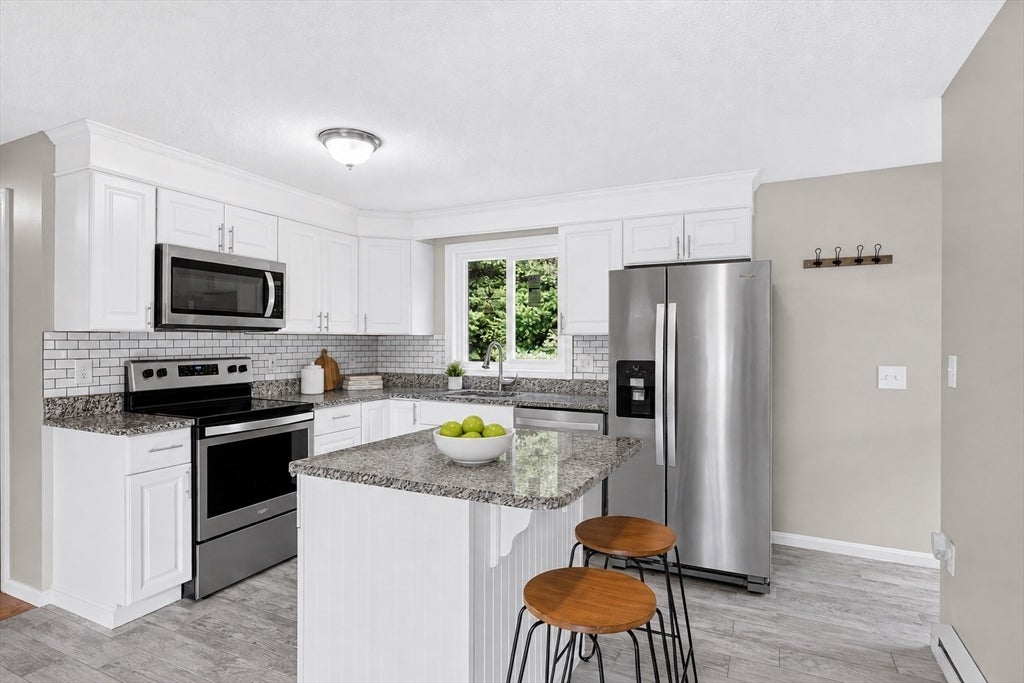 59 Brookside Ave