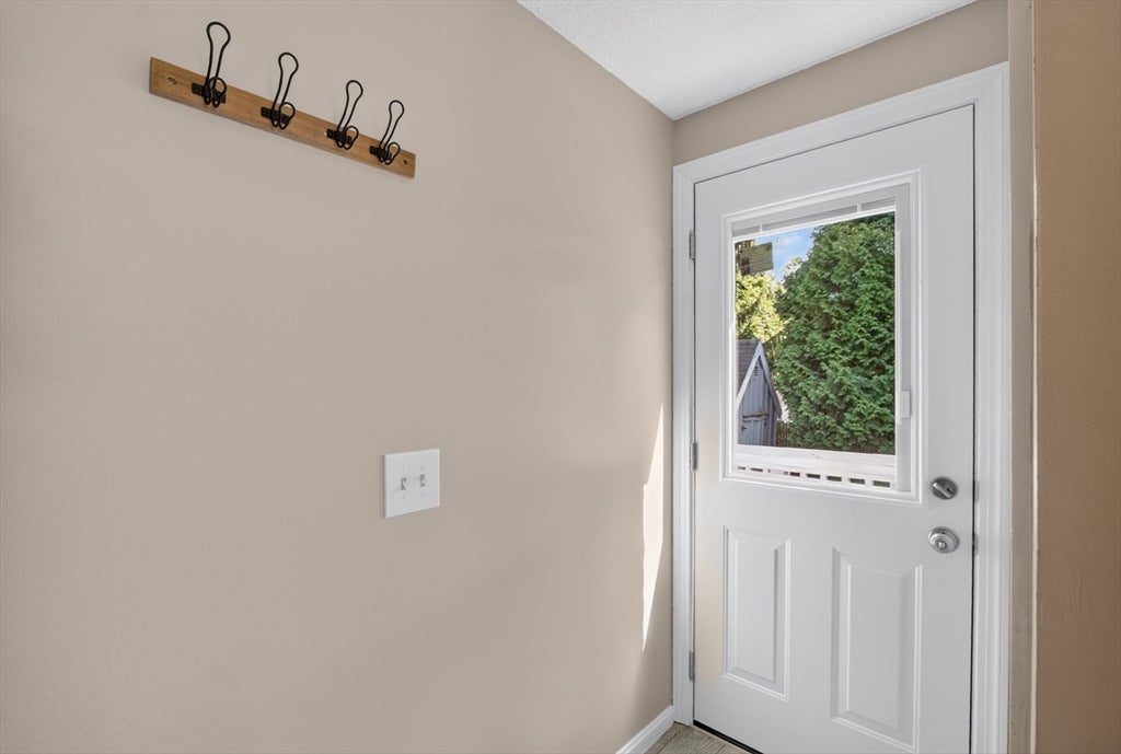 59 Brookside Ave, Webster, MA, 59 Brookside Ave, Webster, MA Photo #10