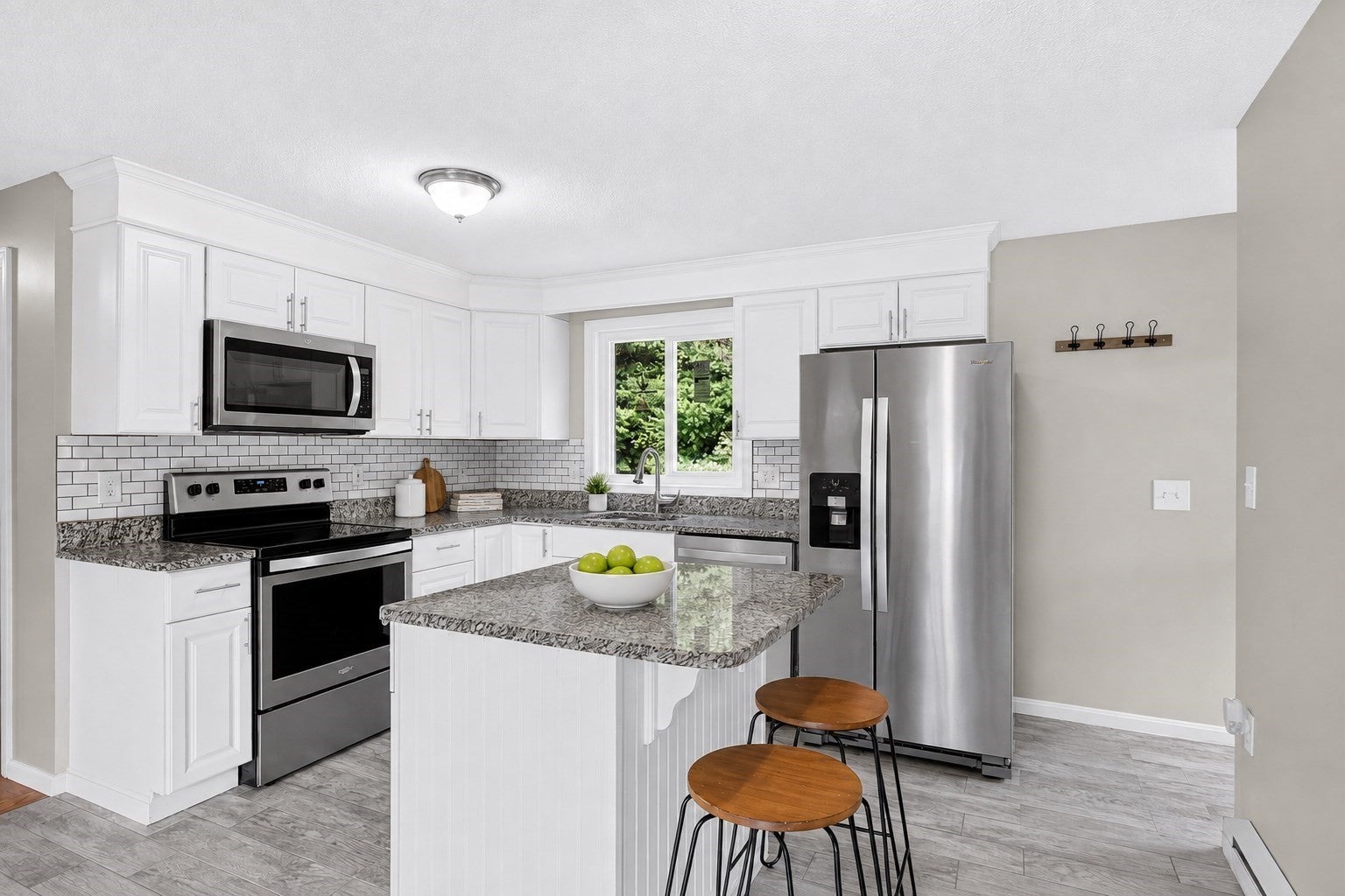 59 Brookside Ave
