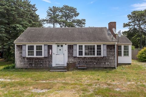 6 Elliot Dr Dennis MA 02670
