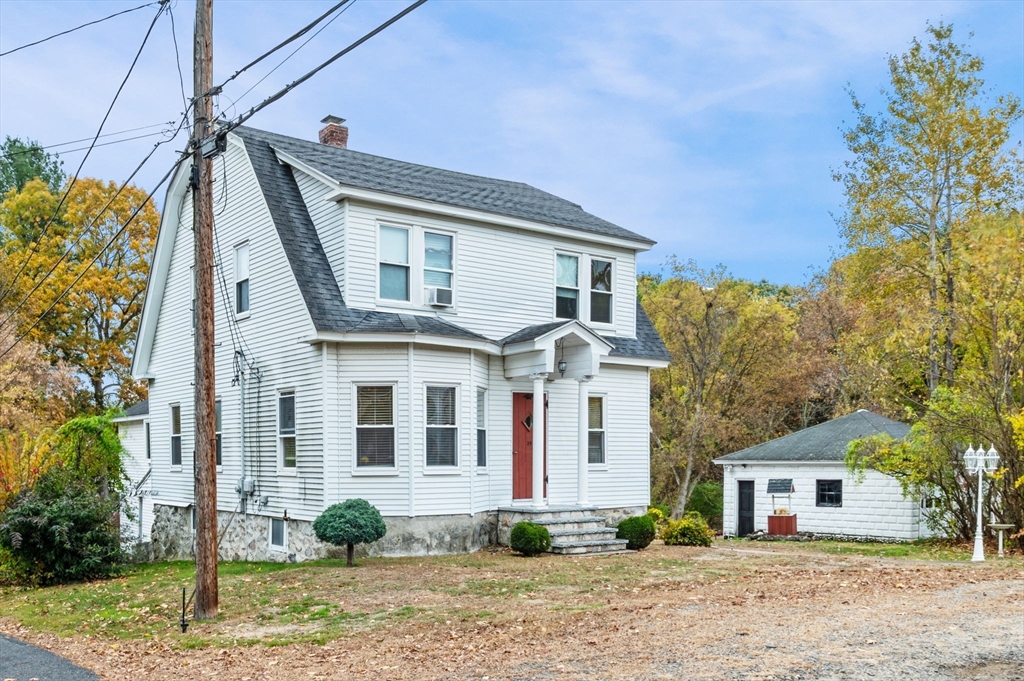 25 Thayer St