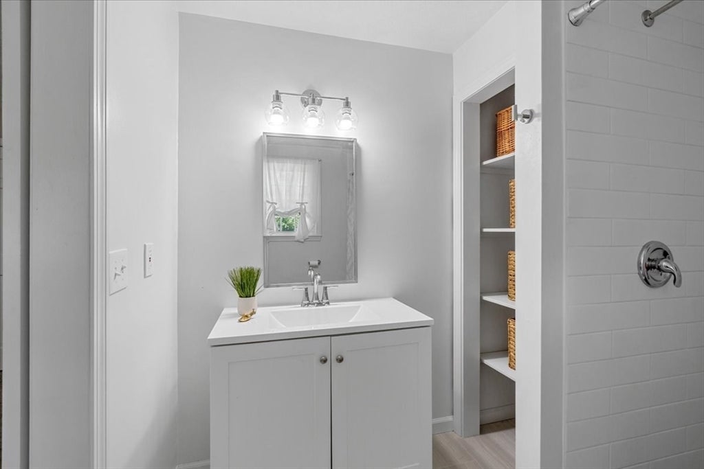65 Fox Hill Drive, Bridgewater, MA Photo #23