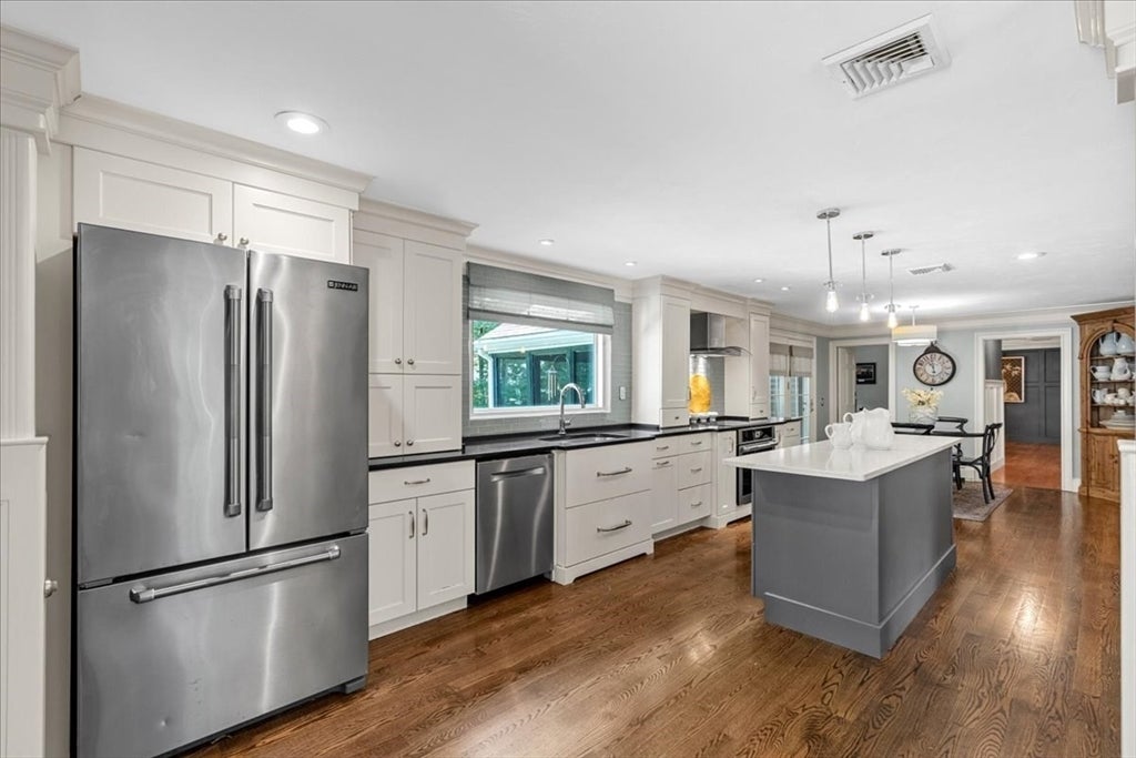 65 Fox Hill Drive, Bridgewater, MA Photo #8