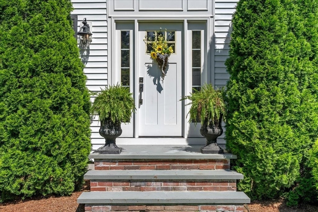 65 Fox Hill Drive, Bridgewater, MA Photo #4