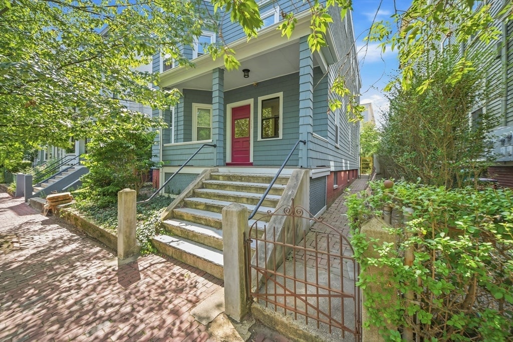113 Antrim St #3, Cambridge, MA, 113 Antrim St #3, Cambridge, MA Photo #1
