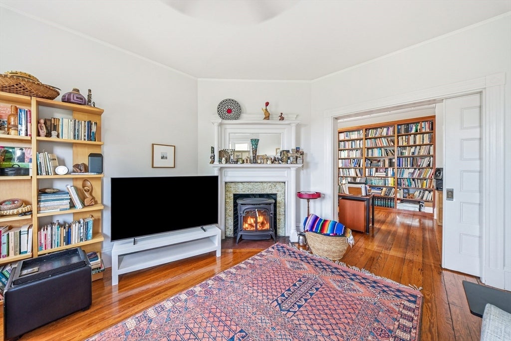 113 Antrim St #3, Cambridge, MA, 113 Antrim St #3, Cambridge, MA Photo #3