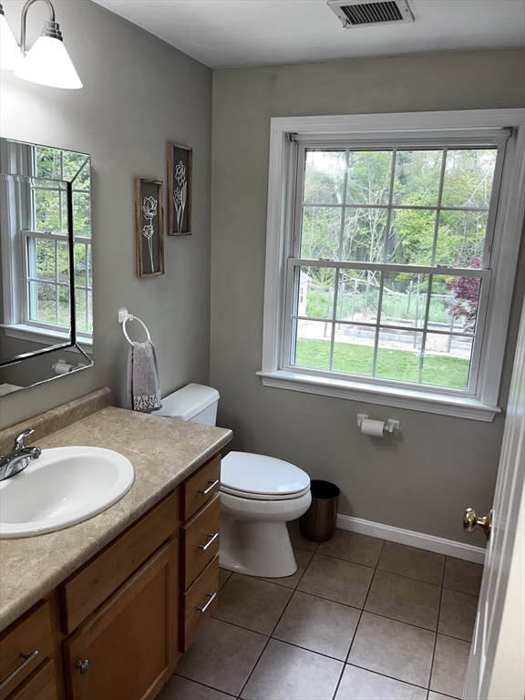 2 Erick Road, Mansfield, MA Photo #17